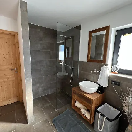 Апартаменты Bergchalet *